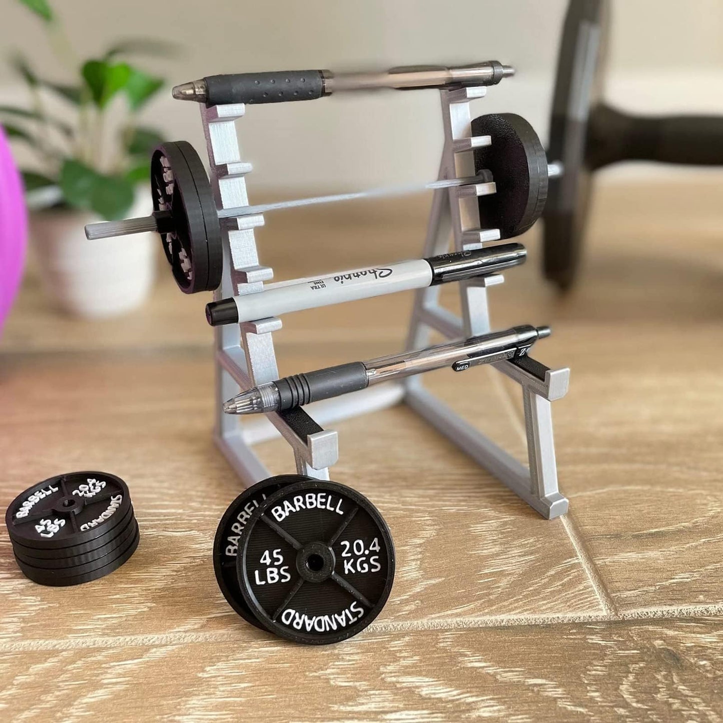 Zuukhard Squat Rack Pen Holder Fun Desk Accessories for Office Funny Pen Holder for Men Desk Mini Pen Organizer Unique for All Fitness Enthusiasts and Weightlifting Fans