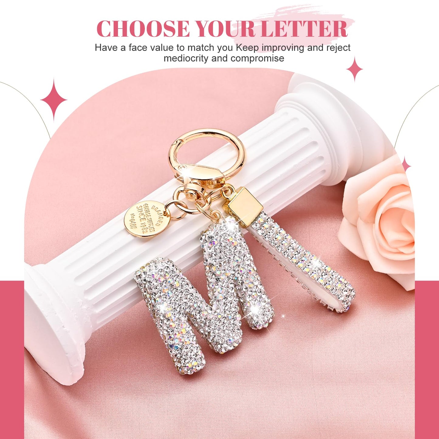 Llavero con letra inicial para mujeres y niñas, bonito llavero brillante para accesorios de llave de coche, cordón y mochila, regalo perfecto (blanco-M)