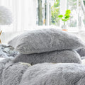 Plush Shaggy Duvet Cover Set 3 Pieces Aesthetic Fluffy Comforter Cover Set Ultra Soft Crystal Velvet（1 Faux Fur Comforter Cover + 2 Faux Fur Pillowcases）,Zipper Closure(Queen，Light Grey)