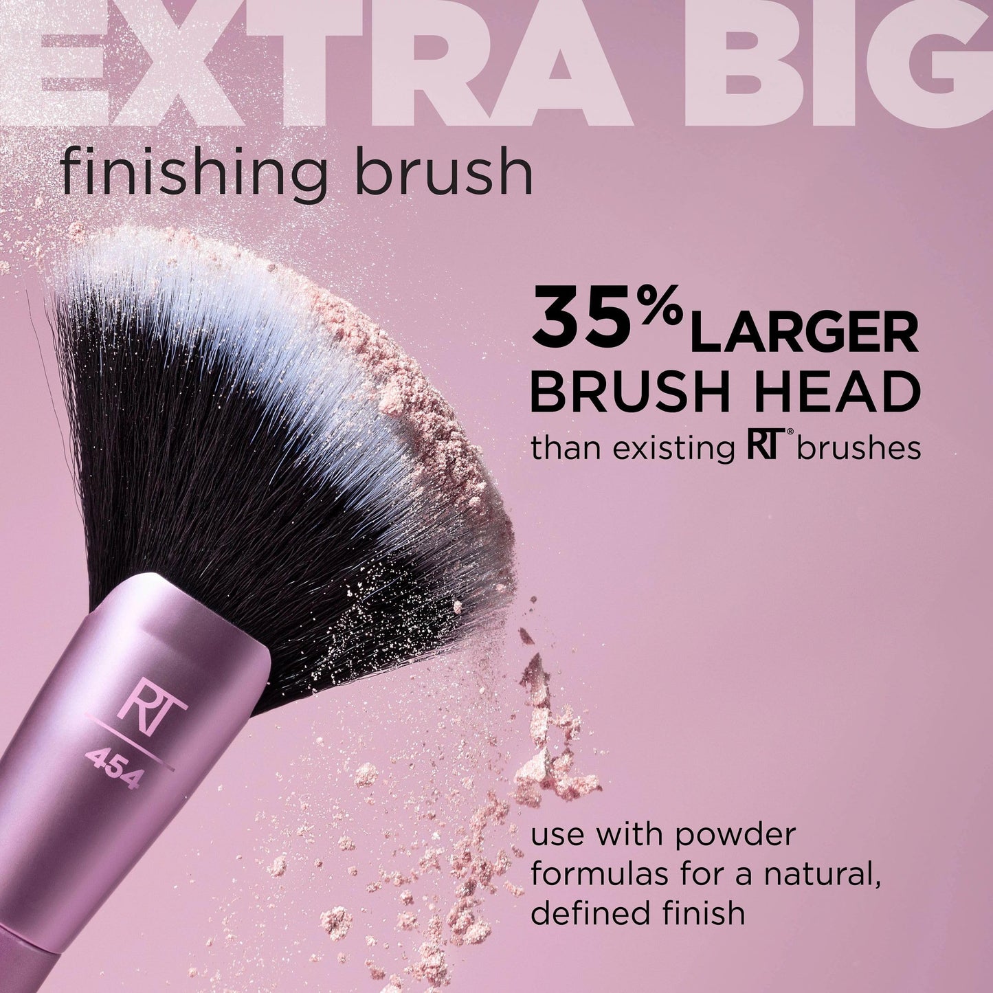 Real Techniques Extra Big Finishing Brush, Large Makeup Brush For Powder Bronzer, Highlight, & Contour, XL Oversized Fan Brush For Quick Application, Cruelty-Free, Synthetic Bristles, 1 Count